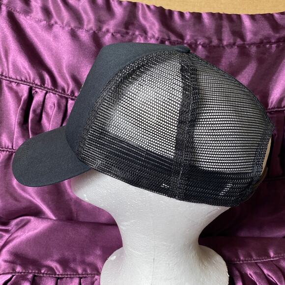 Salty Crew Find Refuge In The Sea Seagull Fish Mesh SnapBack Hat Cap Refuge EUC - Picture 4 of 13